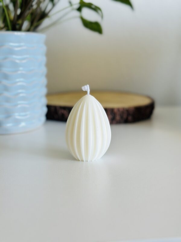 Easter egg candle set handmade from soy wax in Australia
