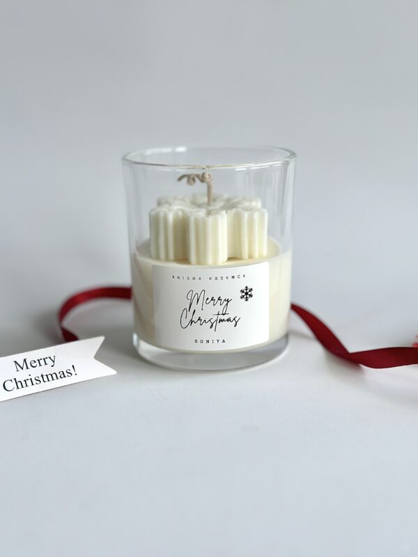 Hand-poured Christmas soy candle Australia perfect for gifting and home styling.