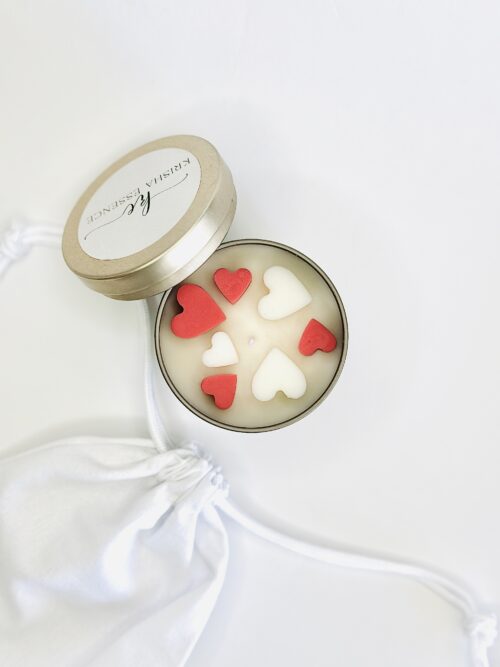 Premium hand-poured Valentine’s candle Heartlight for partners and loved ones